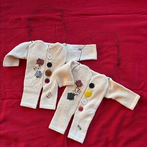 ⛄️2 Vintage ‘Long Underwear’ decoration